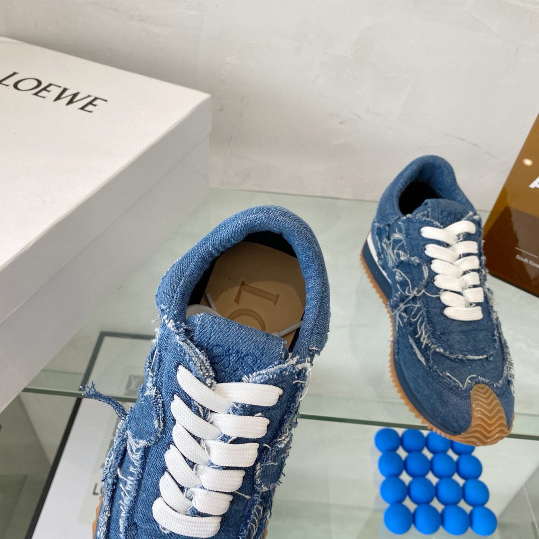 Loewe Sneakers