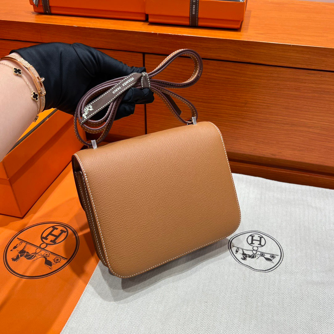 Hermes Constance 19