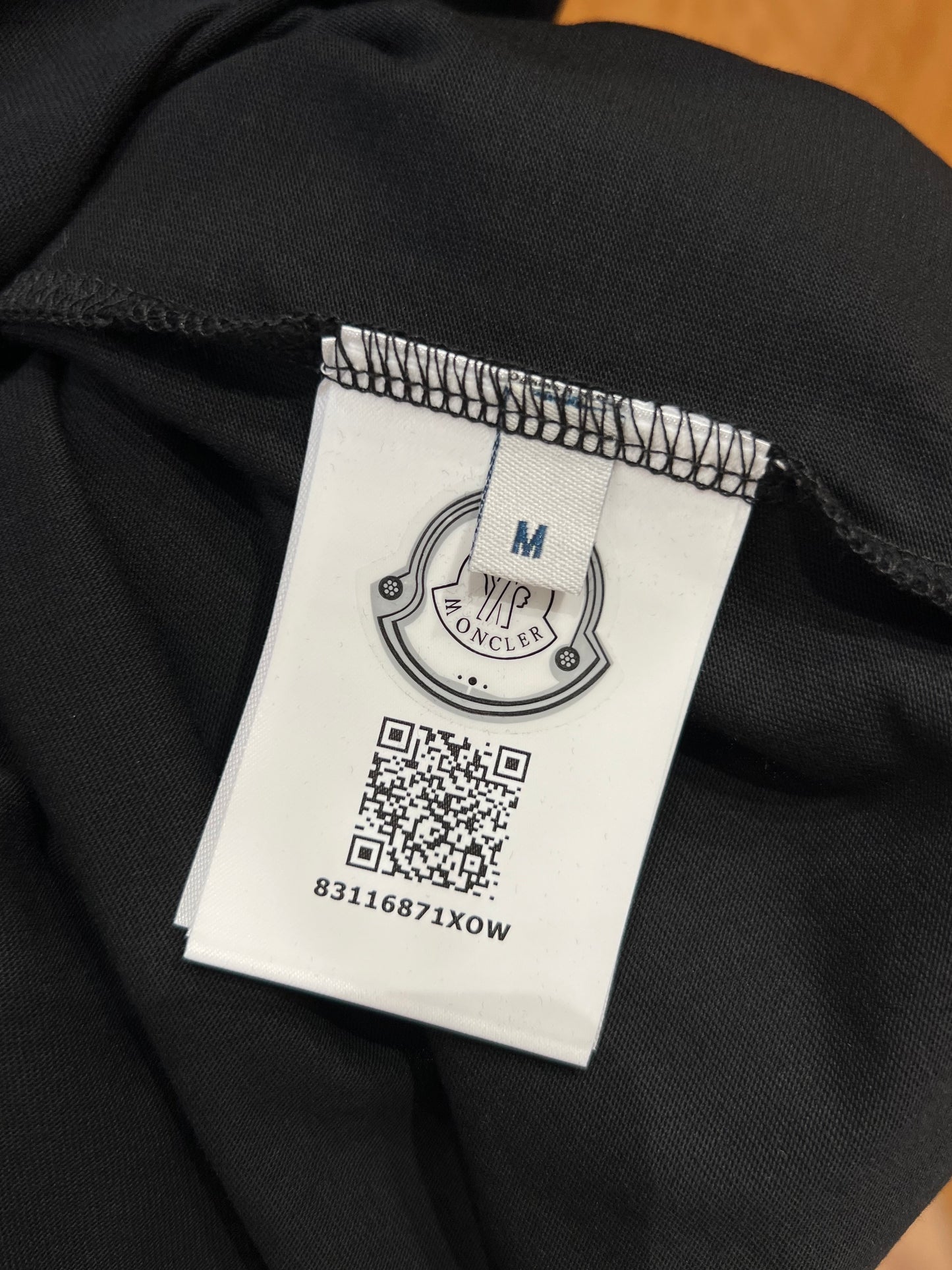Moncler T-shirt