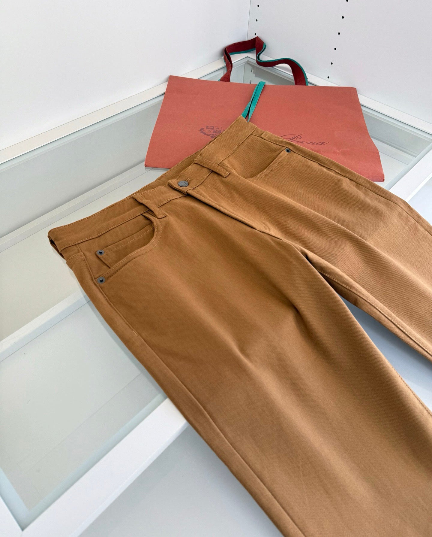 LP Long Pants