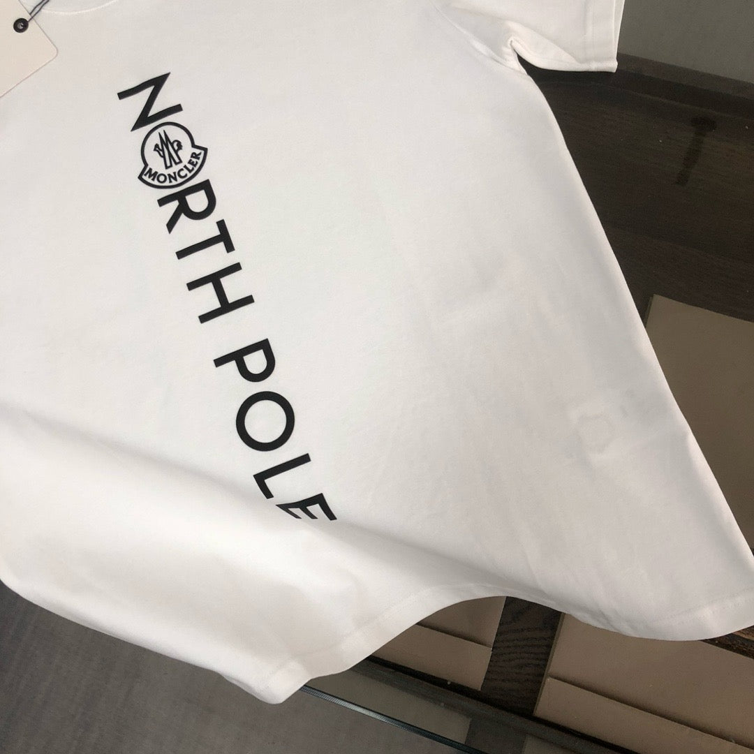 Moncler T-shirt