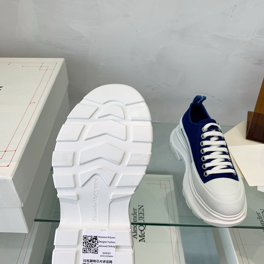 Alexander McQueen Sneakers