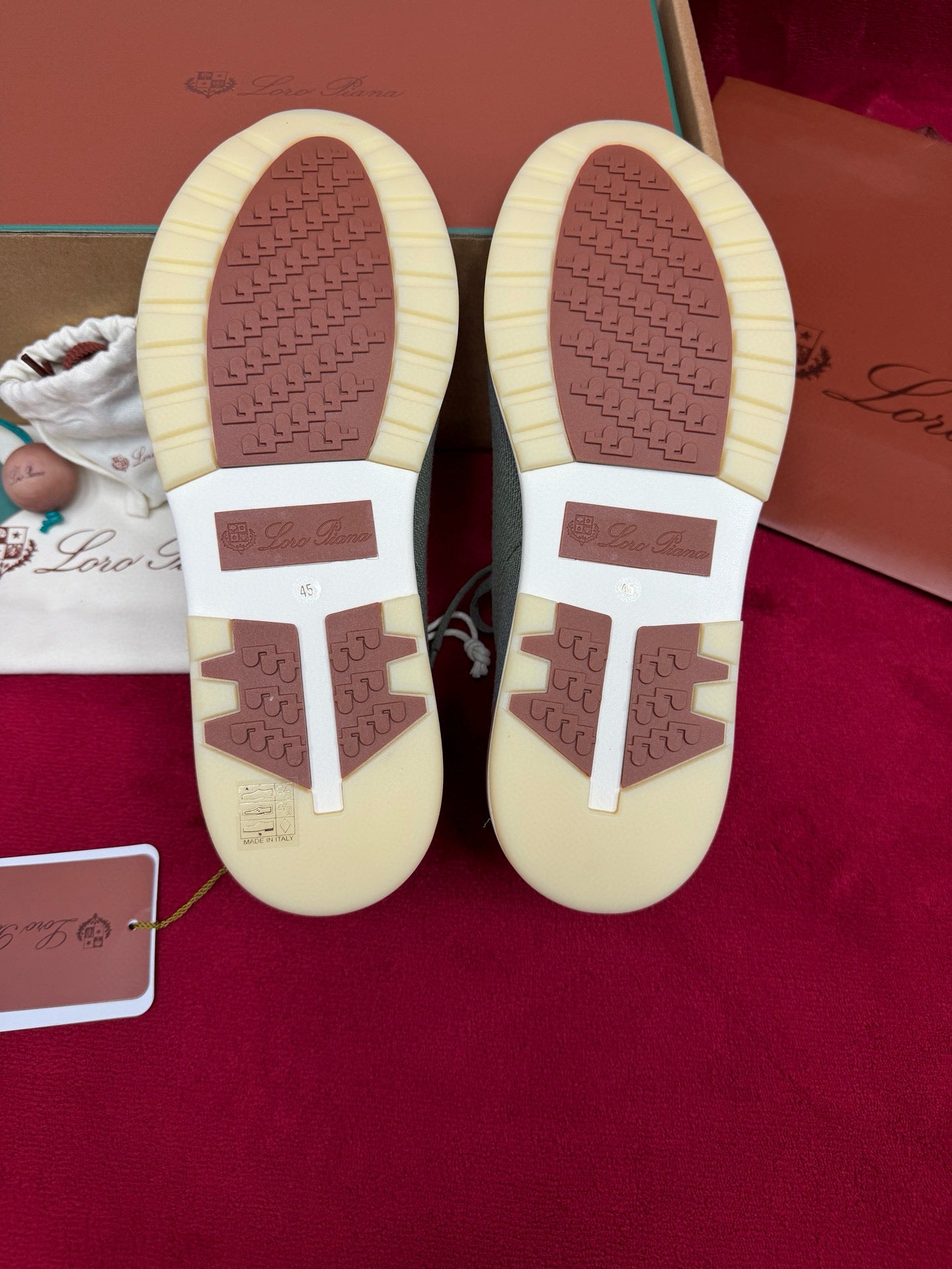 Loro Piana 360 Flexy Walk Sneakers