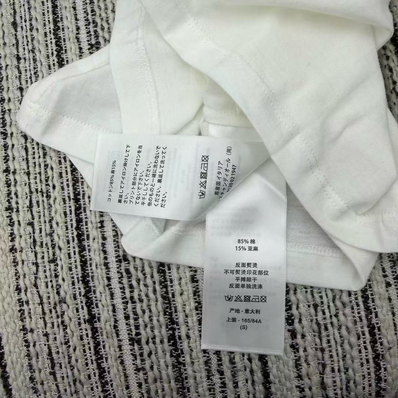 Dior T-shirt