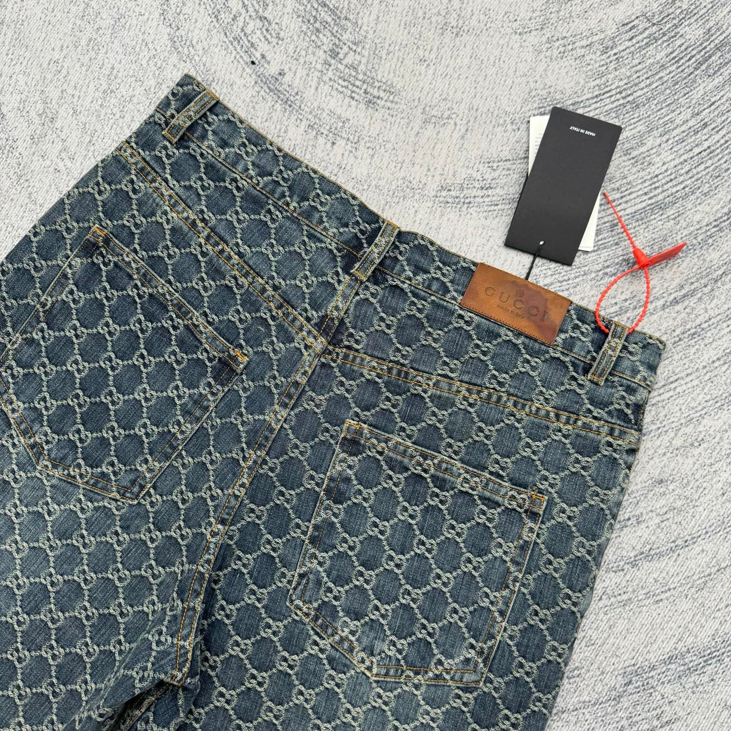 Gucci Short Jeans