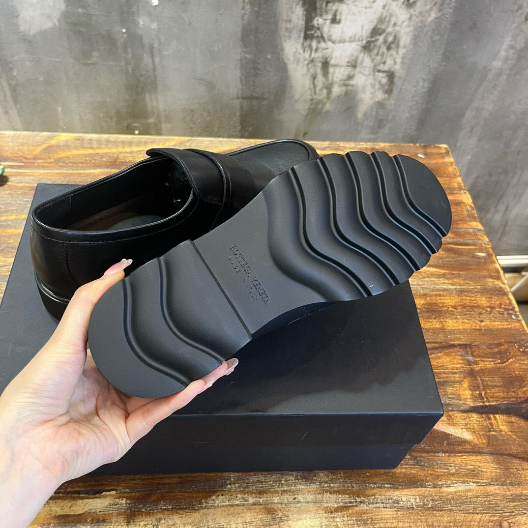 BV Loafer