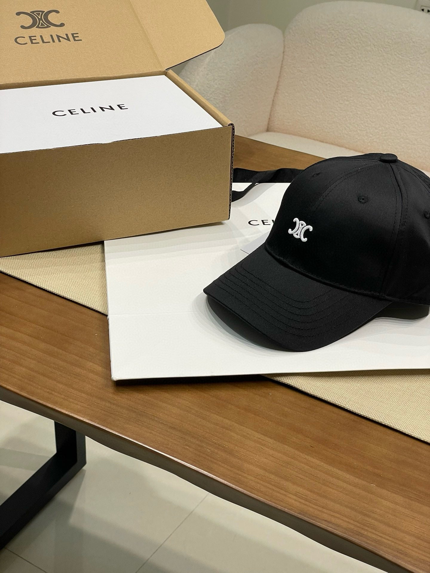 Celine Cap