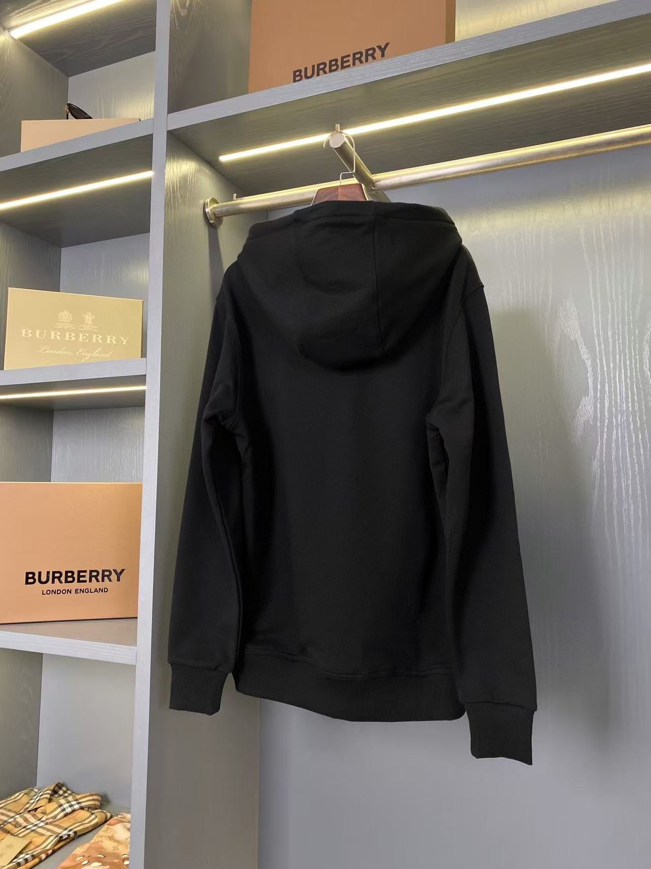 BBR Hoodie (Size XL / Chest 116)