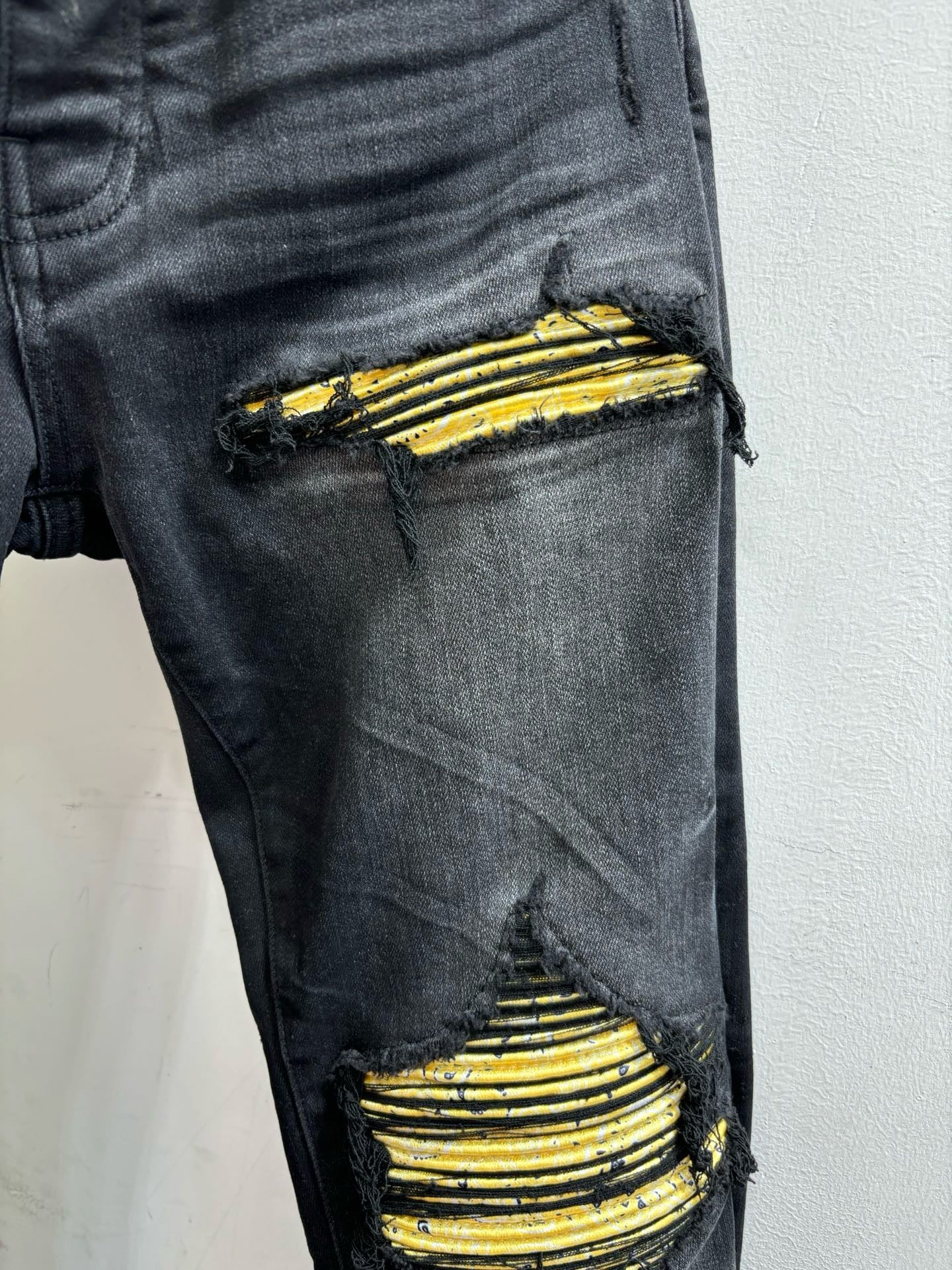 Amiri Jeans