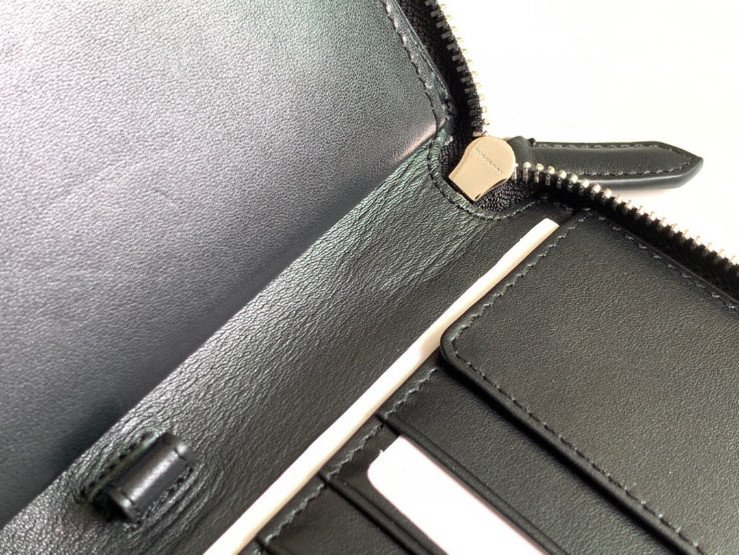 BBR Long Zipped Wallet
