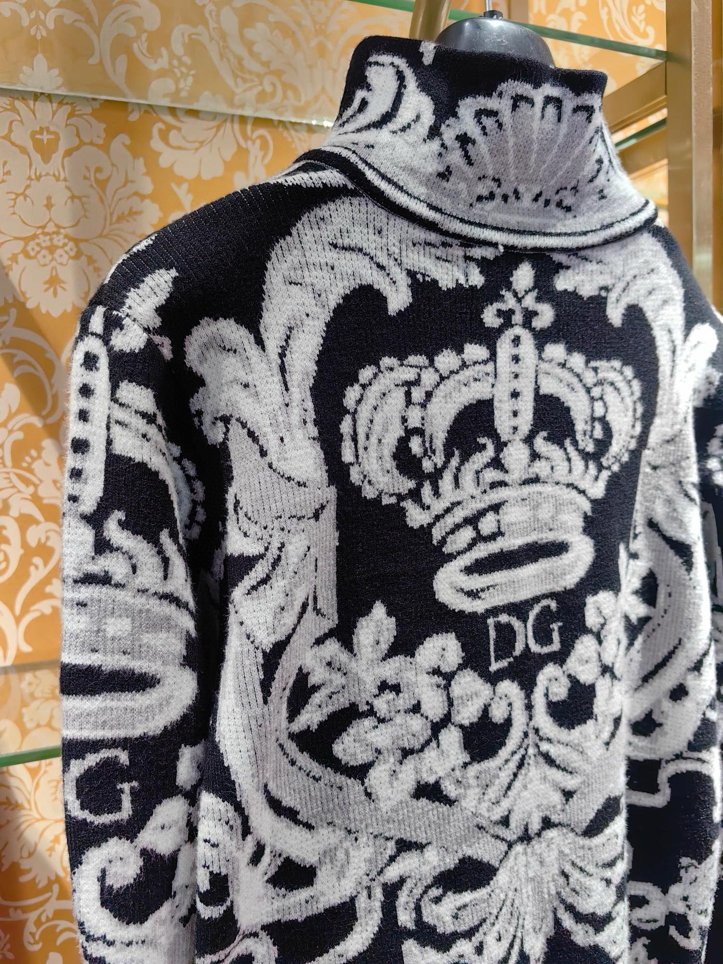 Dolce & Gabbana Sweater