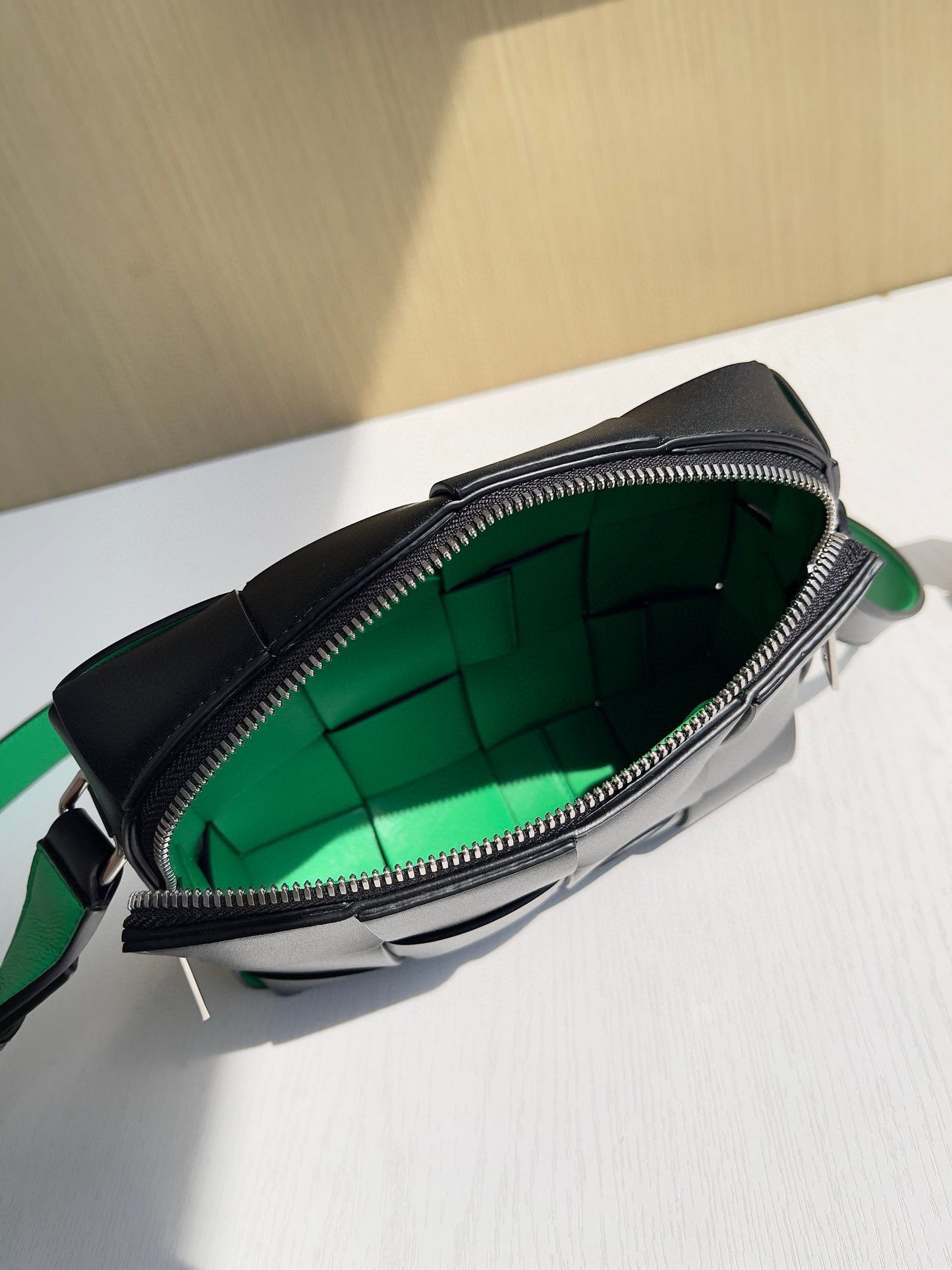 BV Intrecciato Cassette Camera Bag