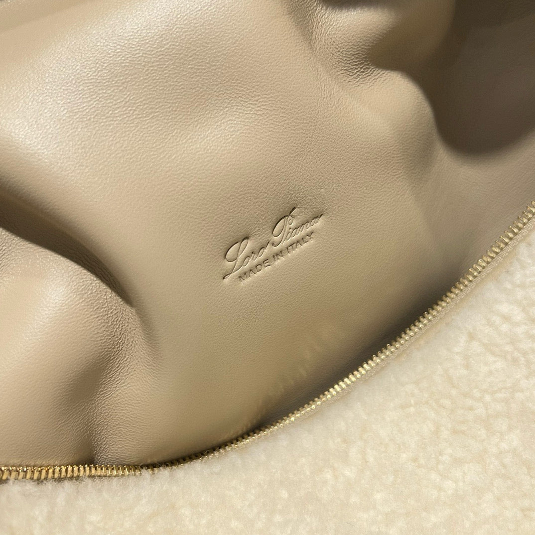 Loro Piana 27 Case Bag