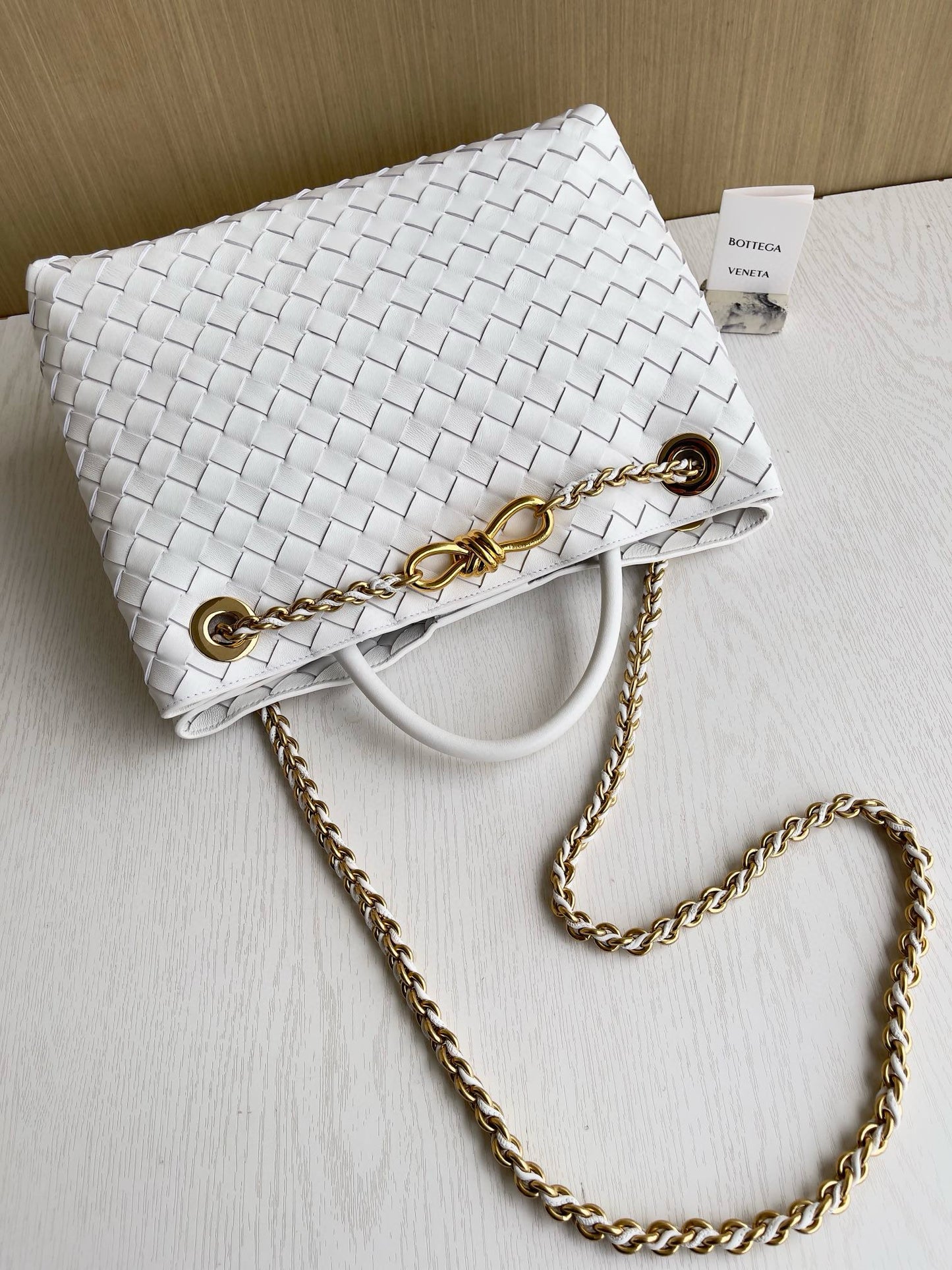 BV Andiamo Chain Bag 32x24x12cm