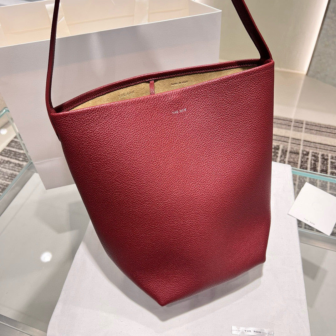 The Row Bucket Bag(30CM*28CM*15.5CM)