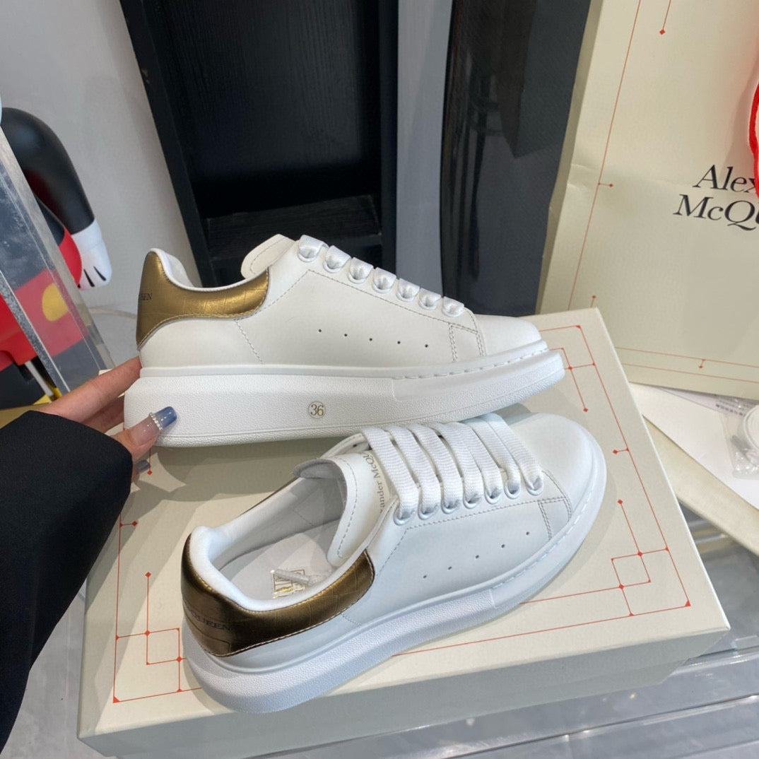 Alexander McQueen Sneakers