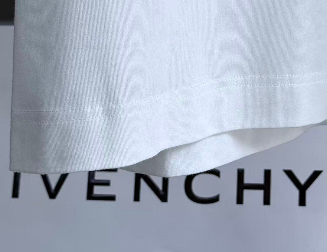 Givenchy T-Shirt