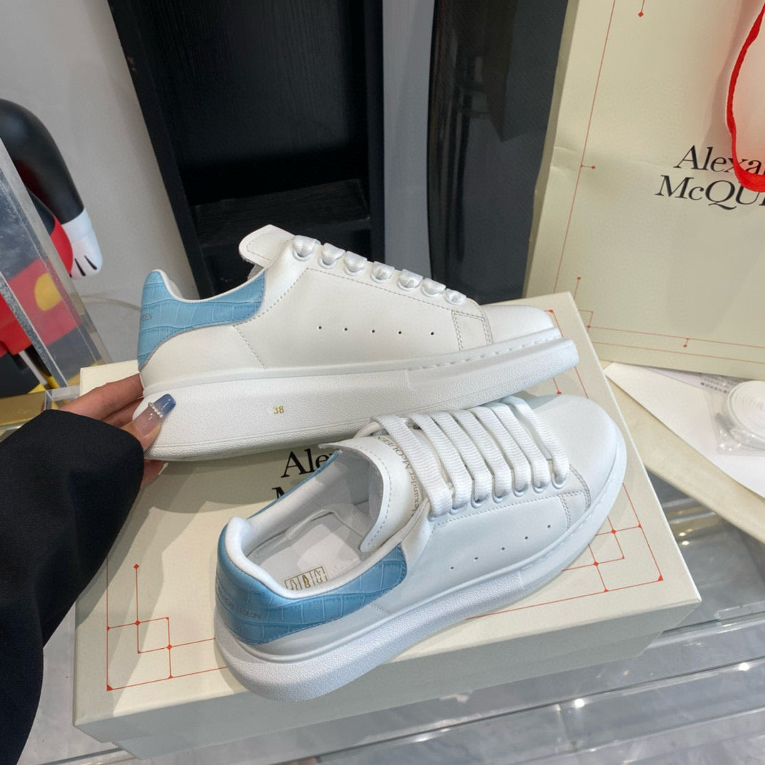 Alexander McQueen Sneakers