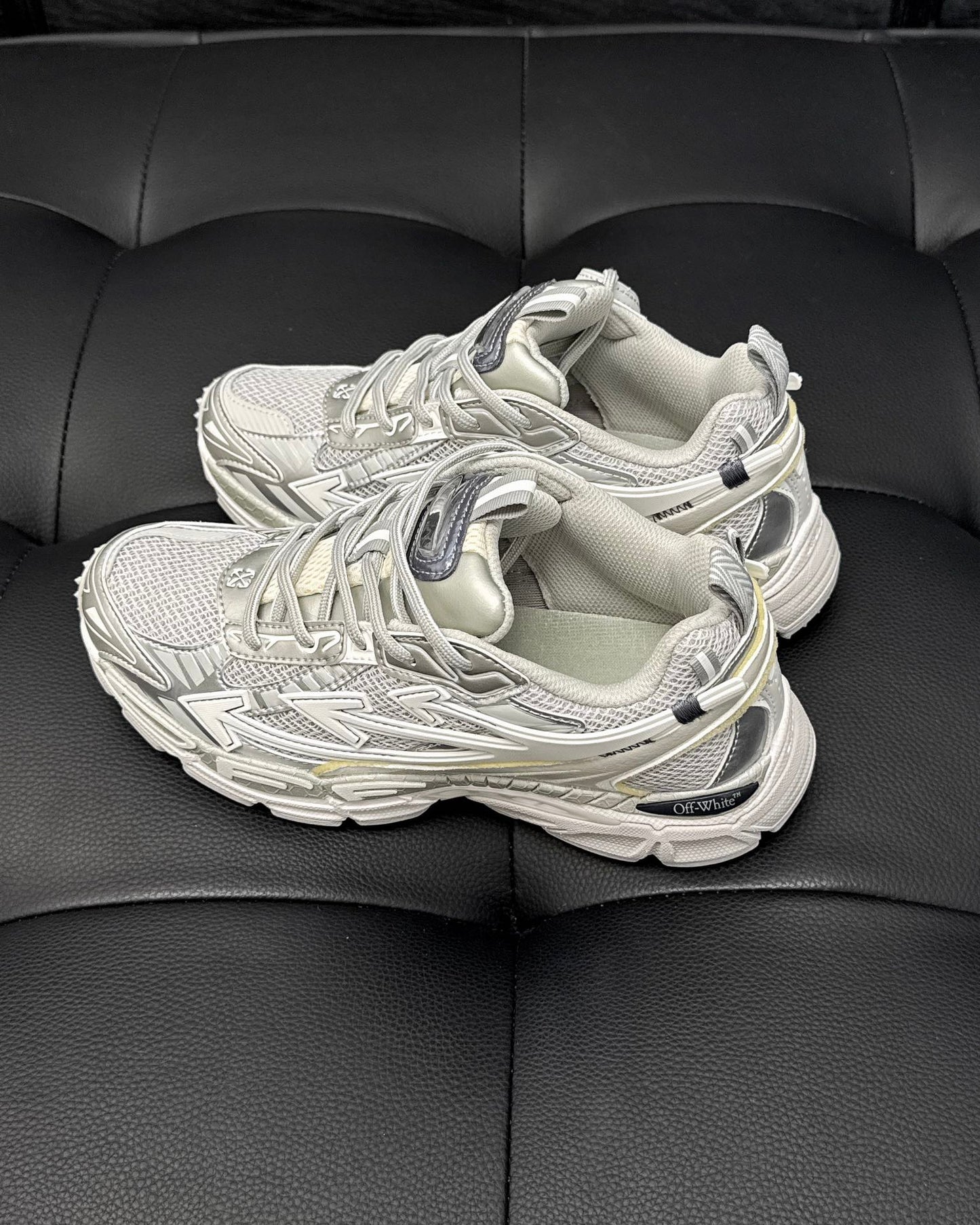 Off-White ODSY 1000 Sneaker