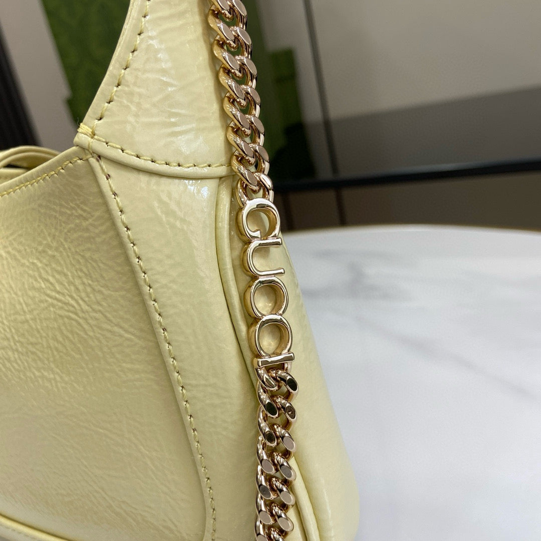 Gucci Jackie