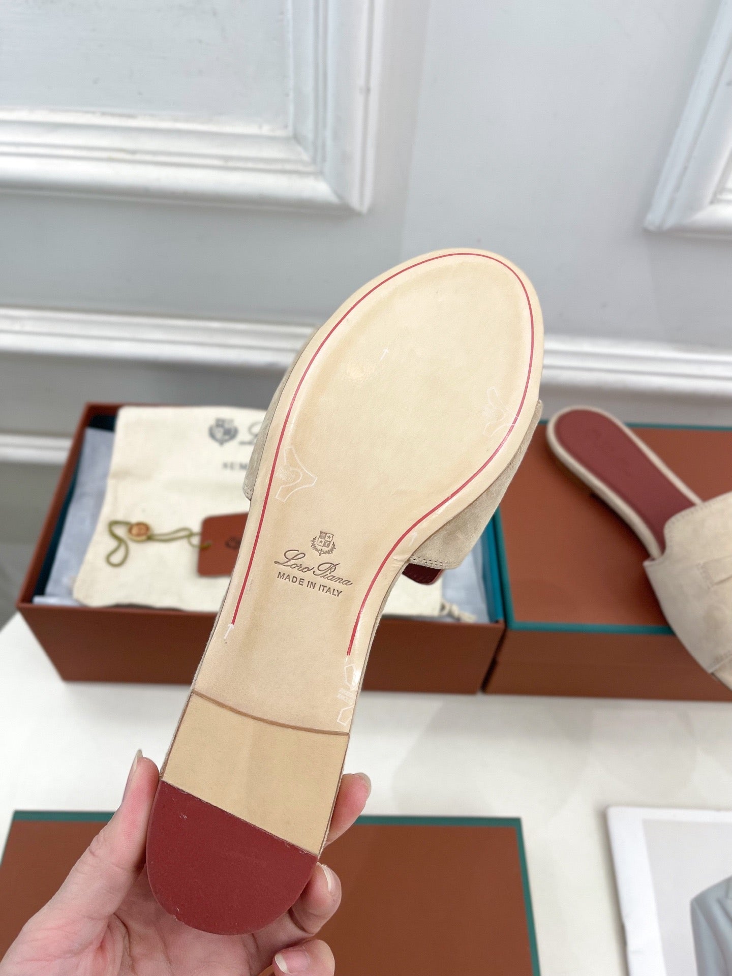 LP Sandals