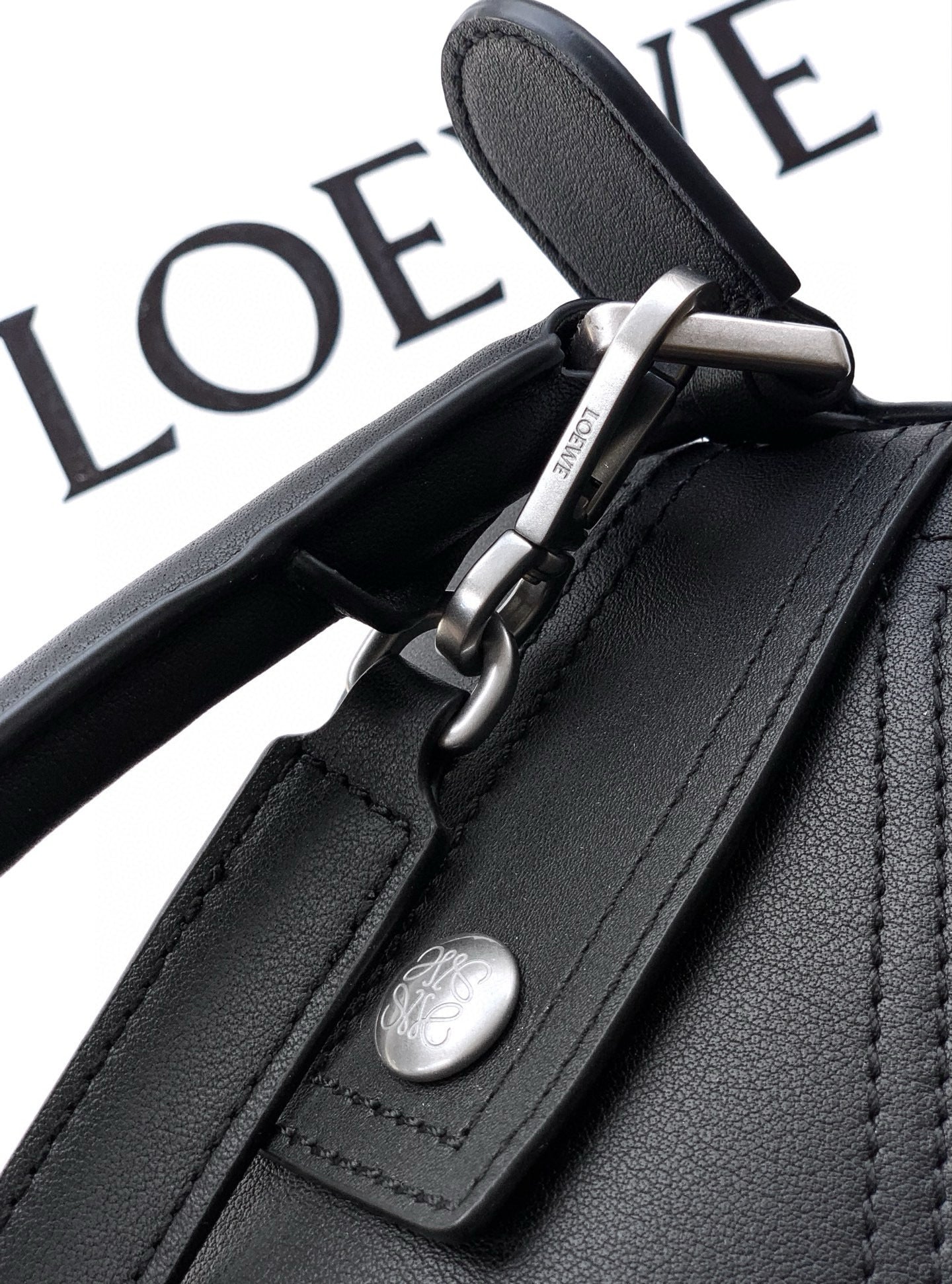 Loewe Puzzle