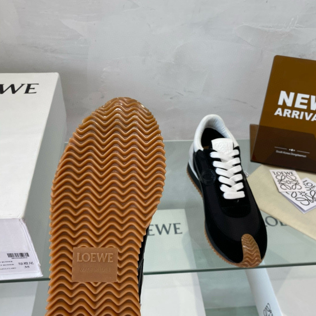 Loewe Sneakers
