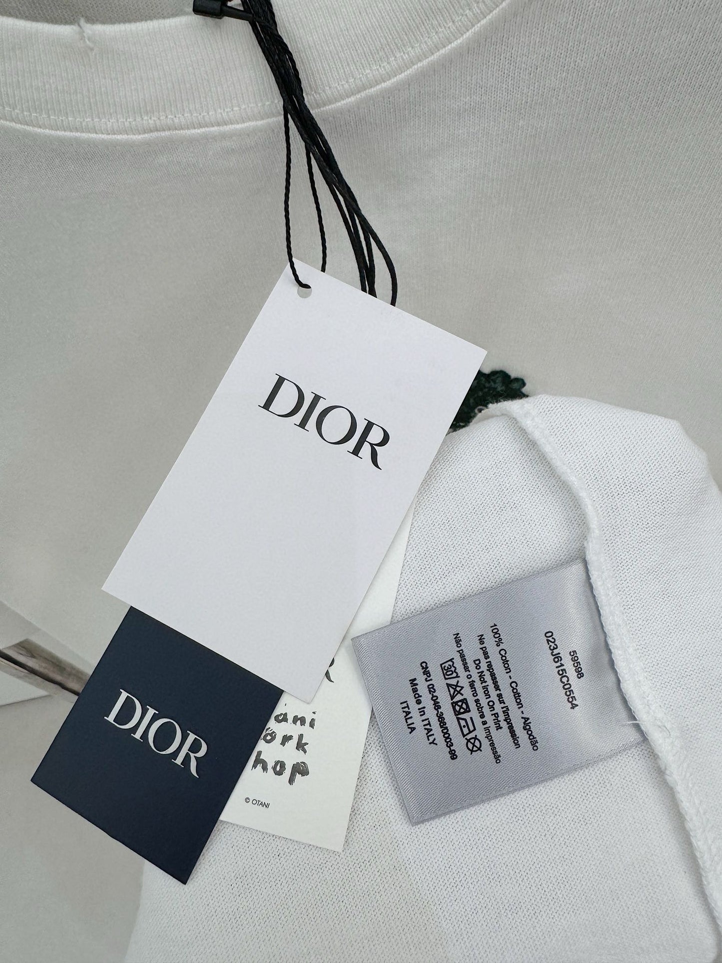 Dior T-shirt