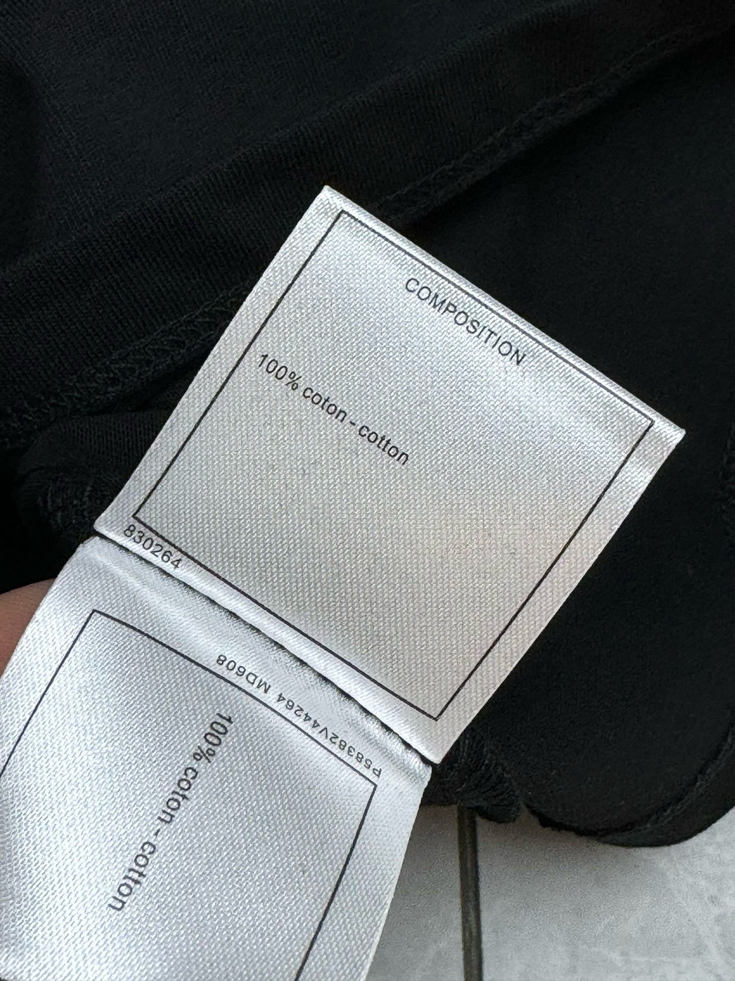 Chanel T-Shirt