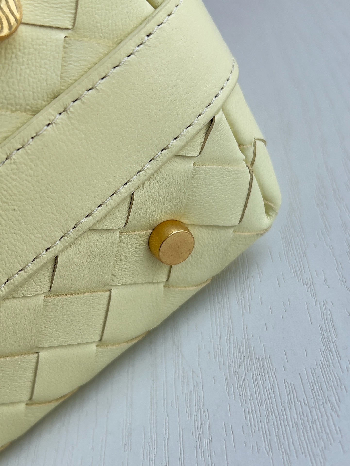 BV Wallace Intrecciato Shoulder Bag