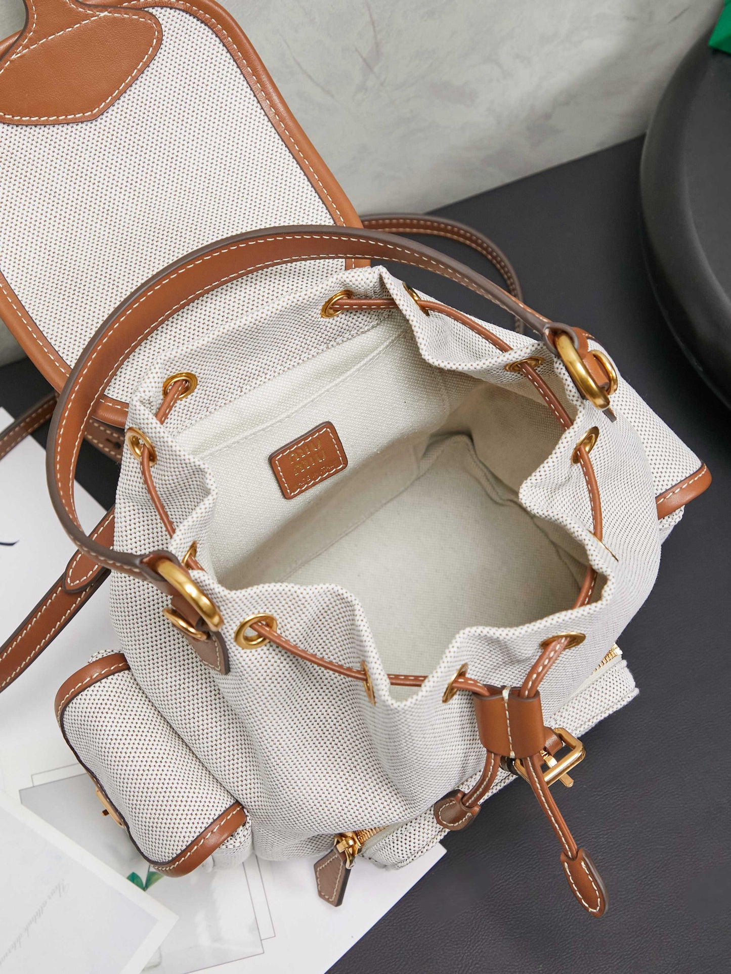 Miu Miu Backpack 22x18x11.5cm