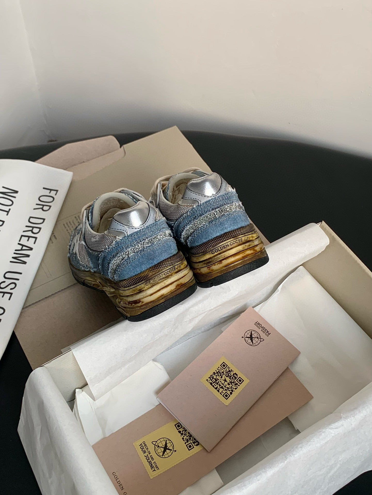 Golden Goose Sneaker