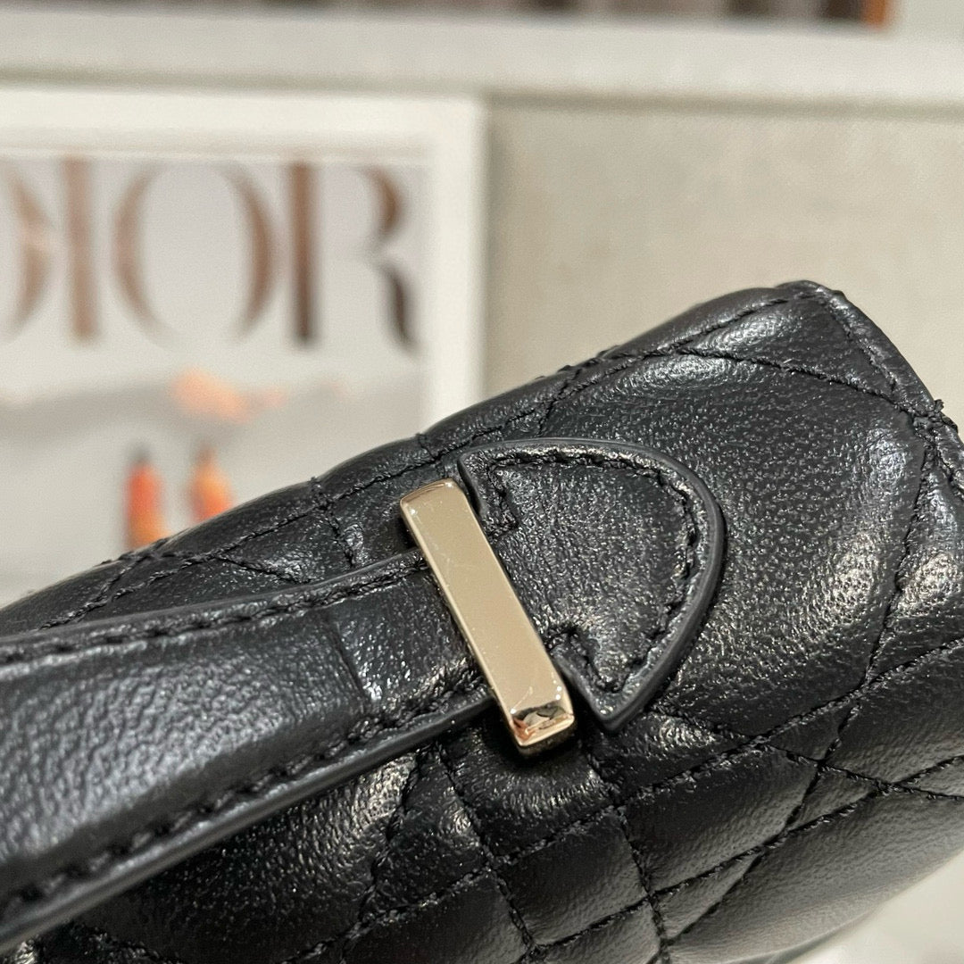 Dior WOC