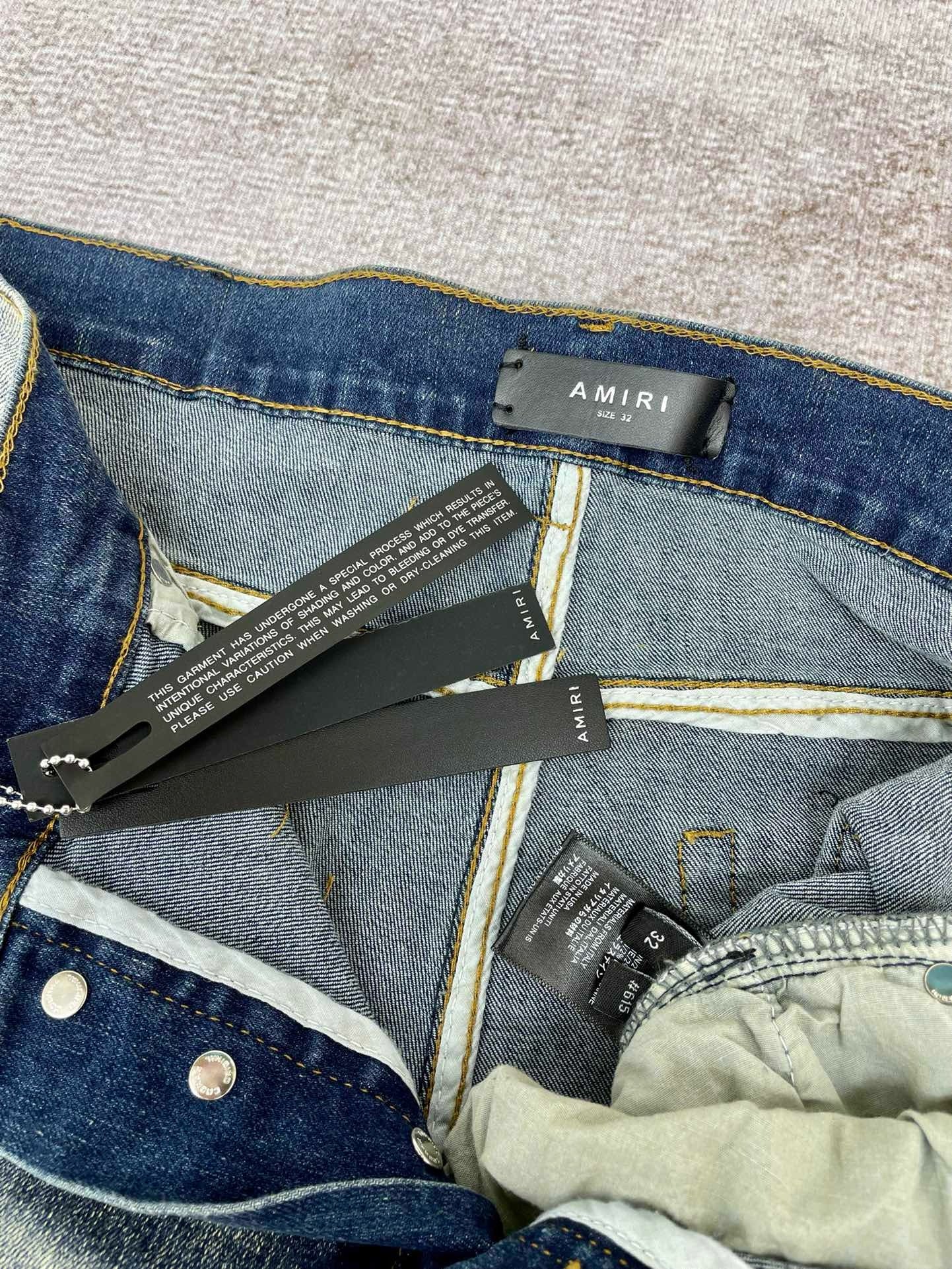 Amiri Jeans