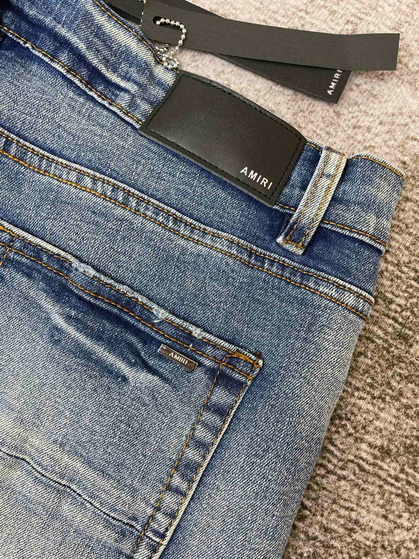 Amiri Jeans