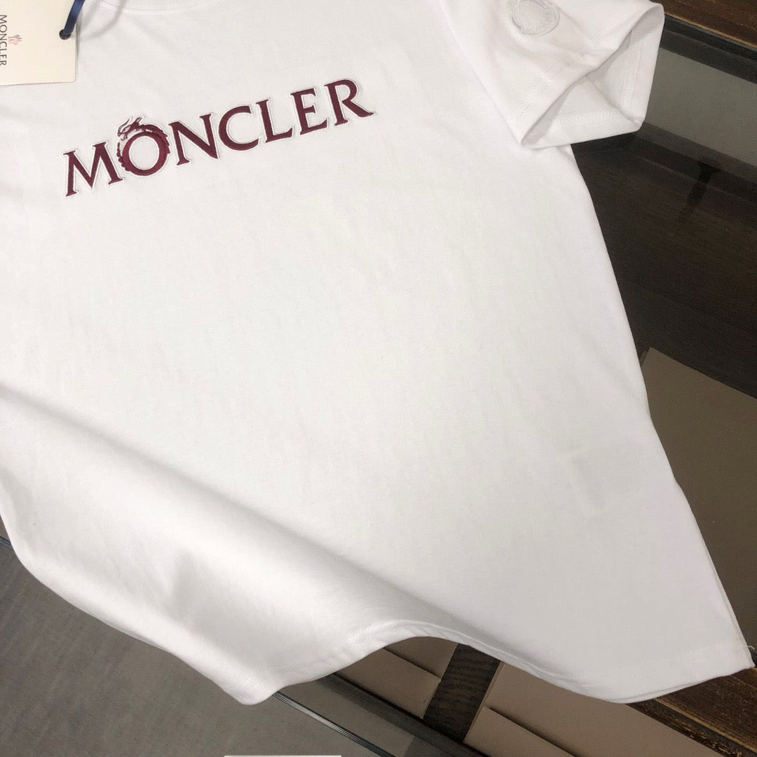 Moncler T-shirt