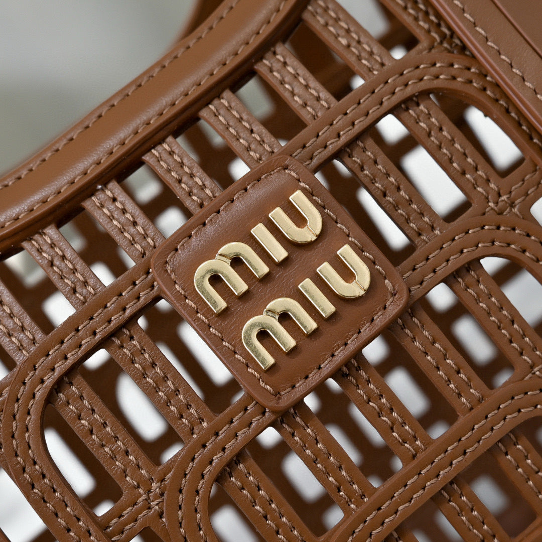 Miu Miu basket Bag