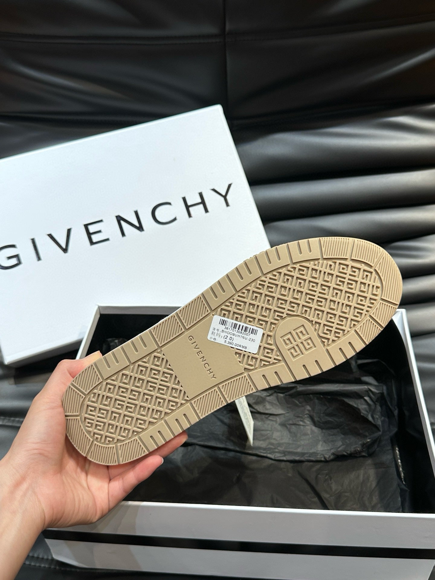 Givenchy Sneakers