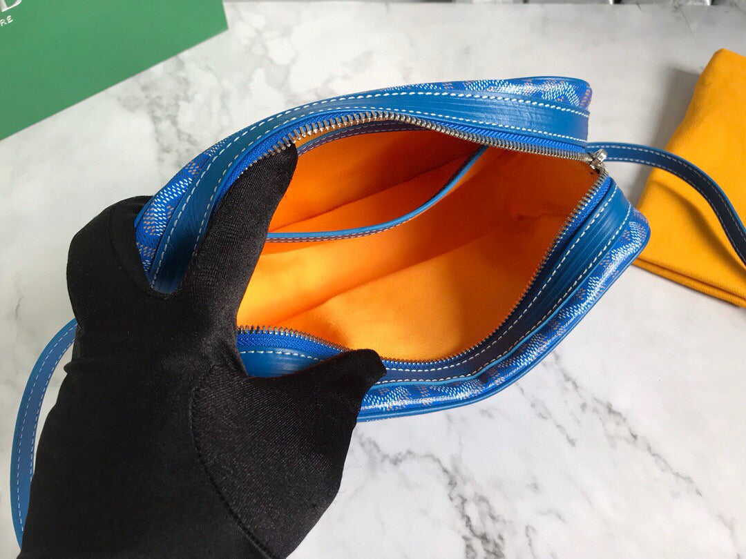 GOYARD CAP-VERT PM BAG