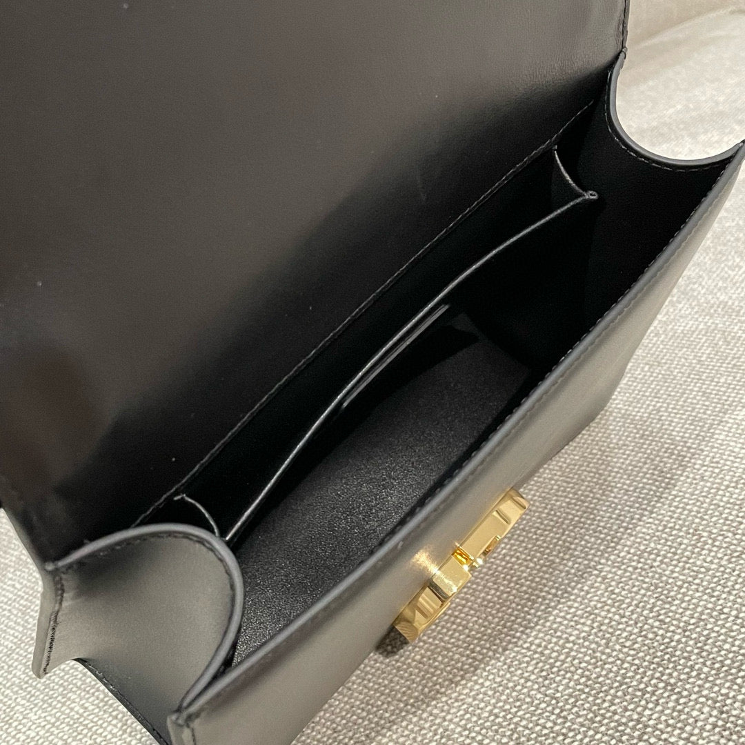 Dior Montaigne Mini Bag