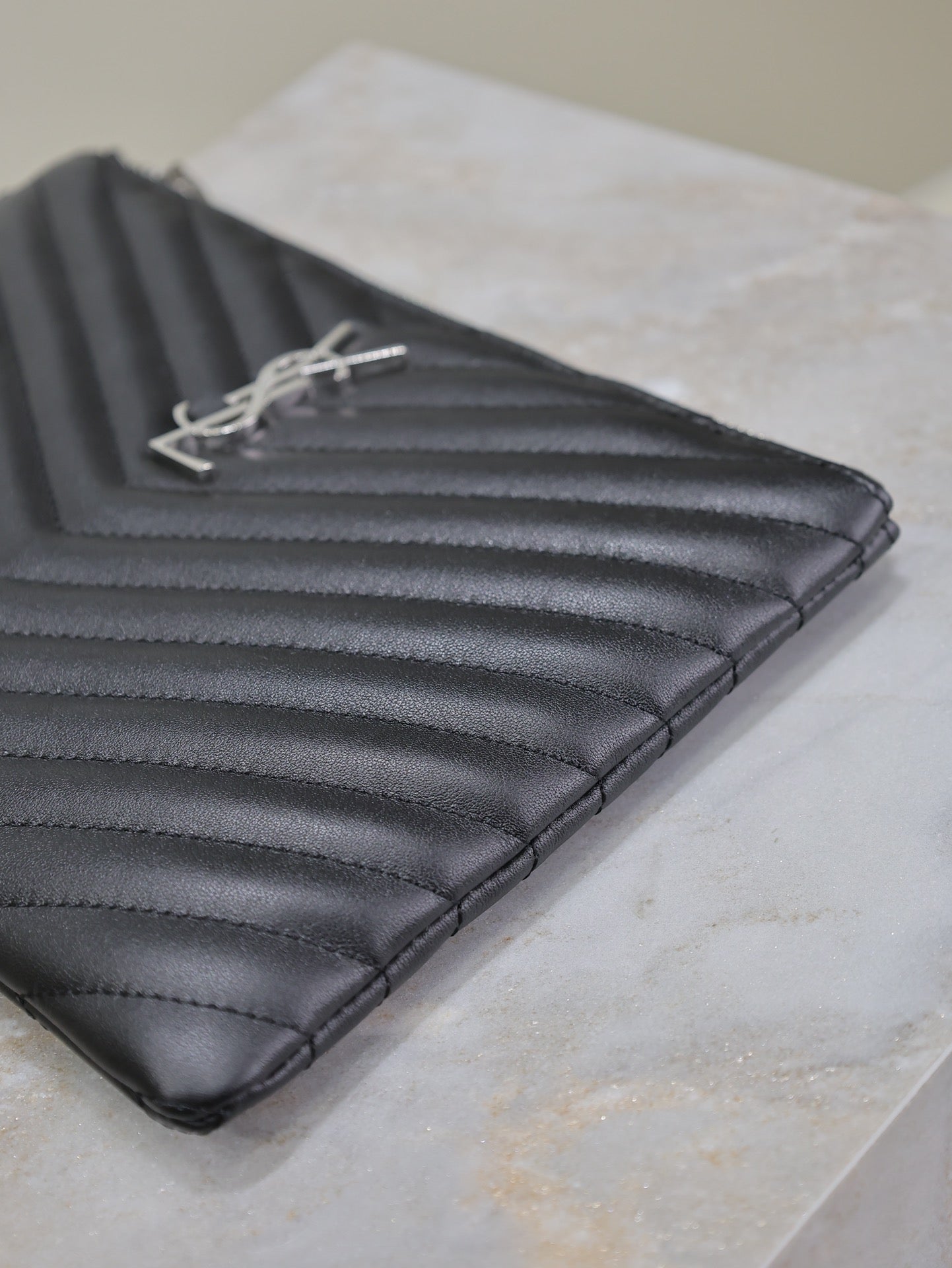 YSL Wallet 24cm