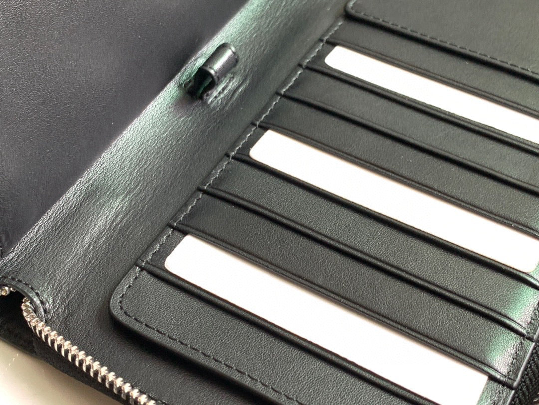 BBR Long Zipped Wallet
