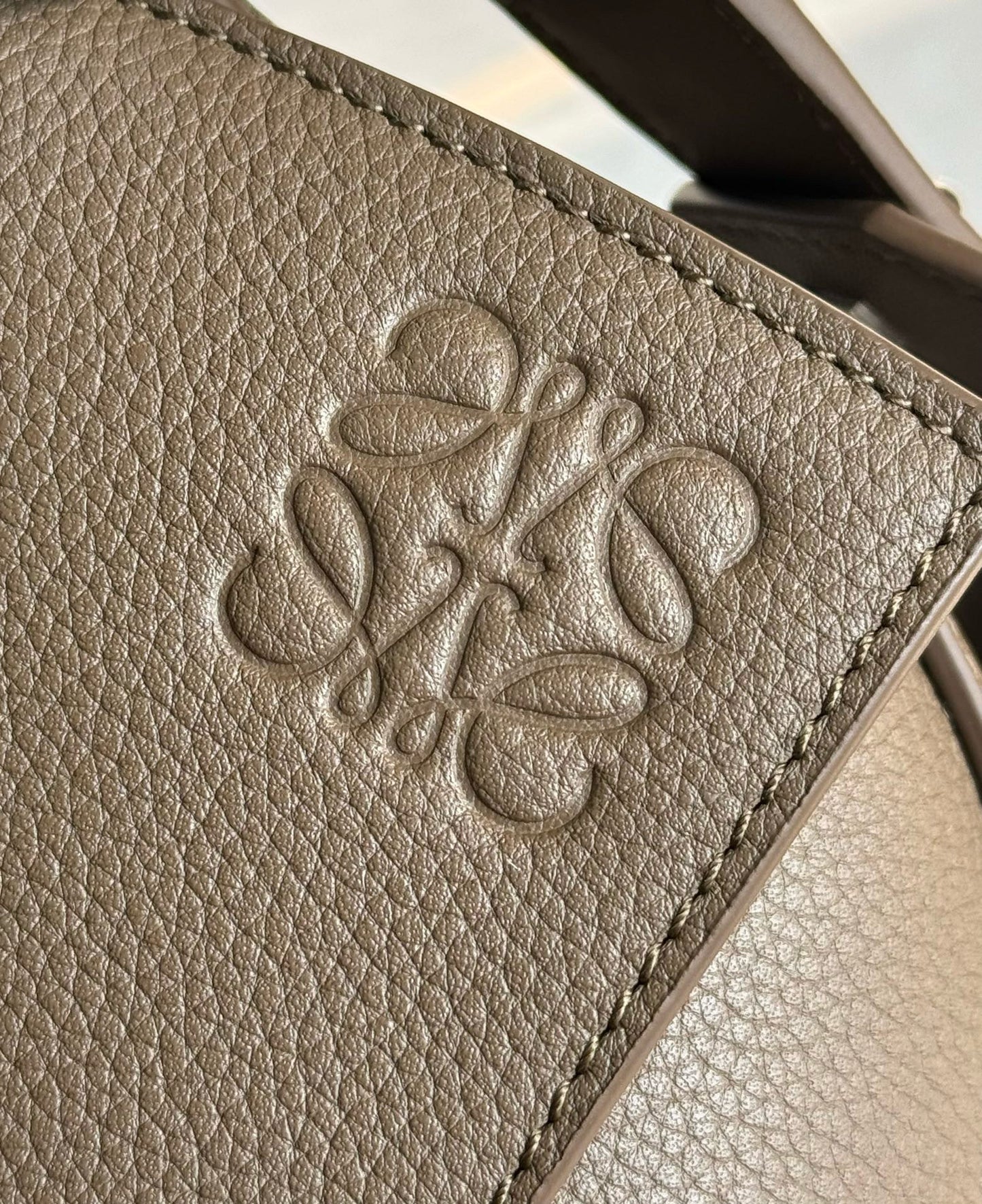 Loewe Puzzle Shoulder Bag(33x21x17cm)