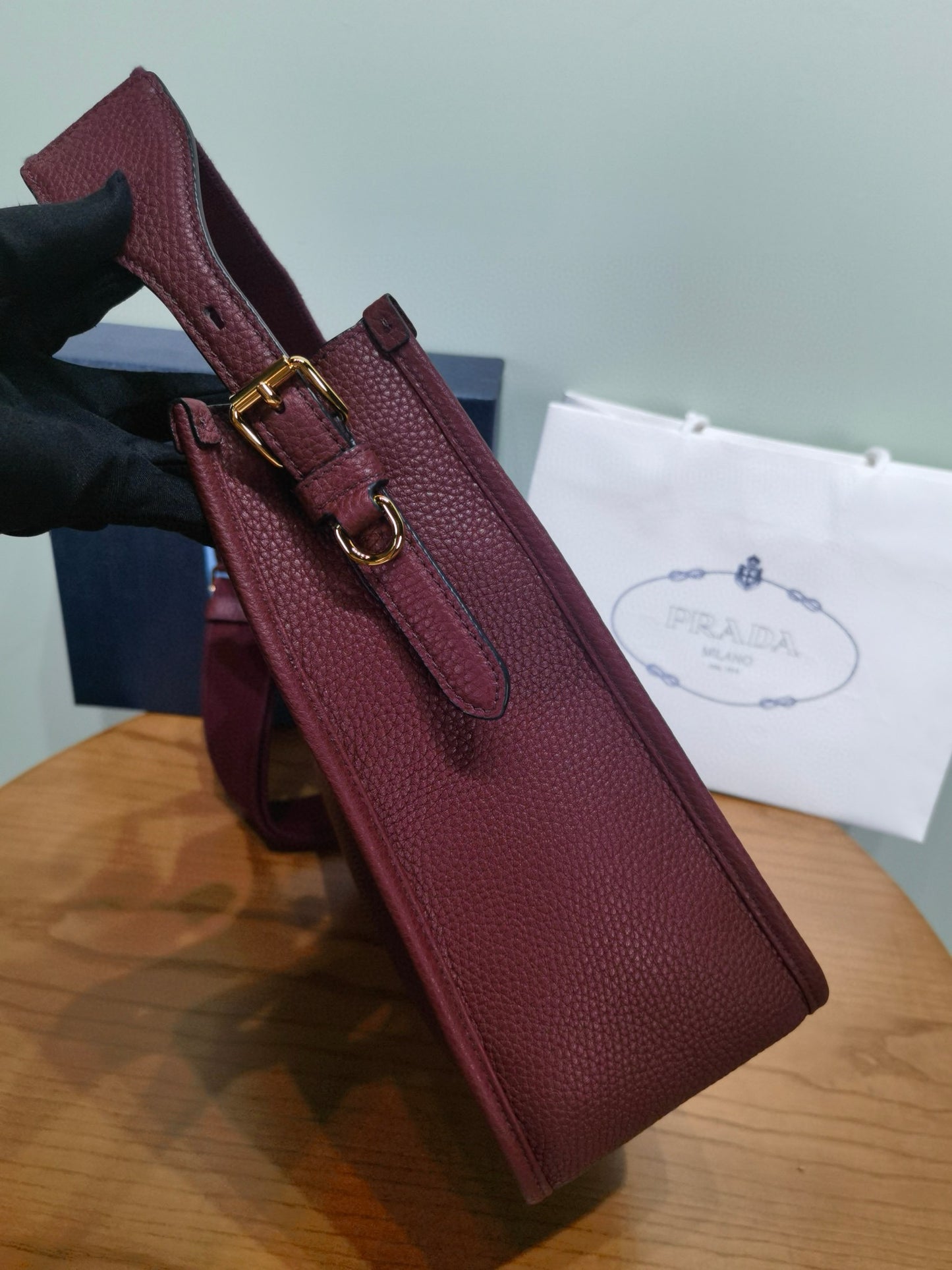 PD Small Camera Crossbody Bag 30x28x12cm
