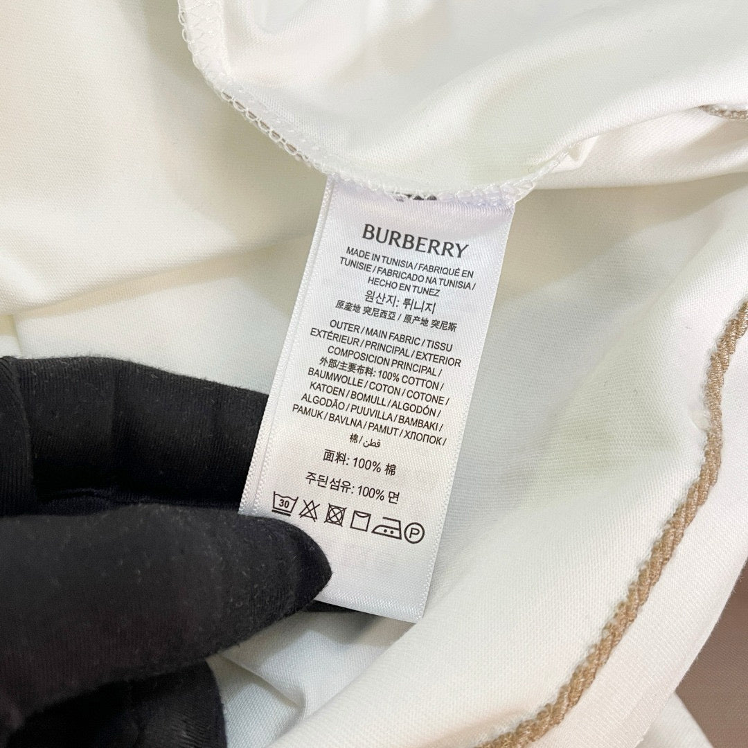Burberry T-Shirt
