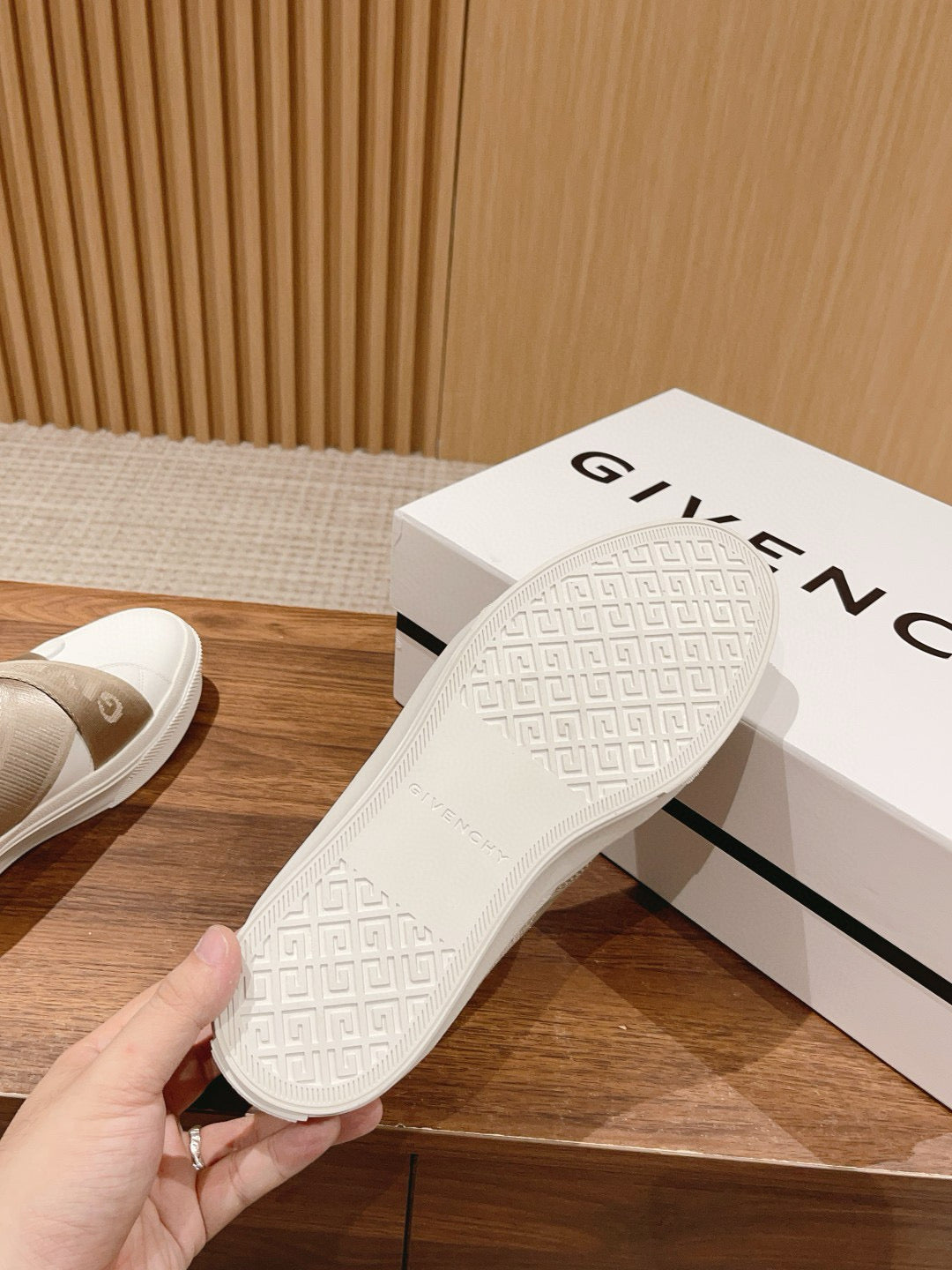 Givenchy Sneakers