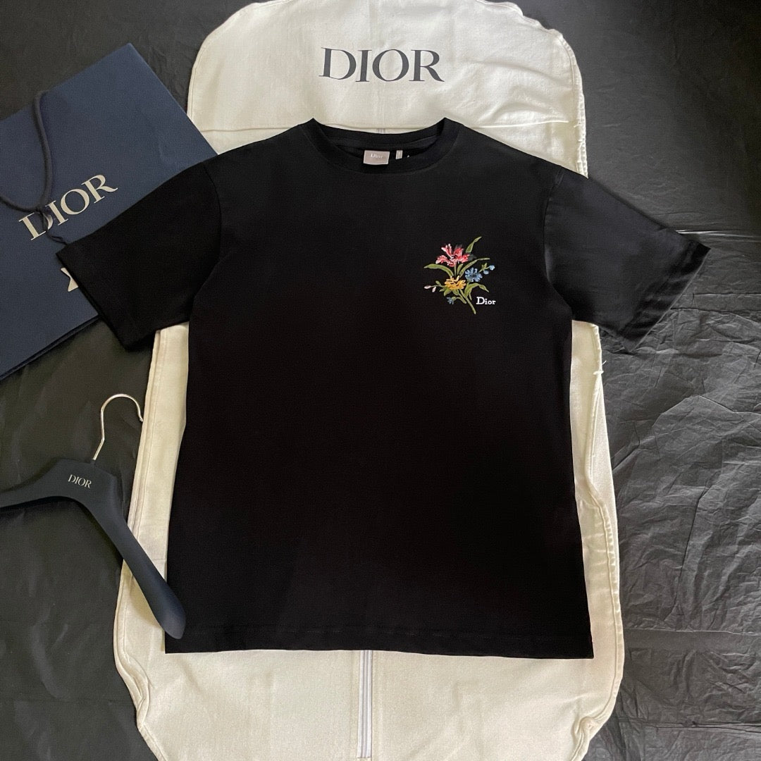 Dior T-shirt