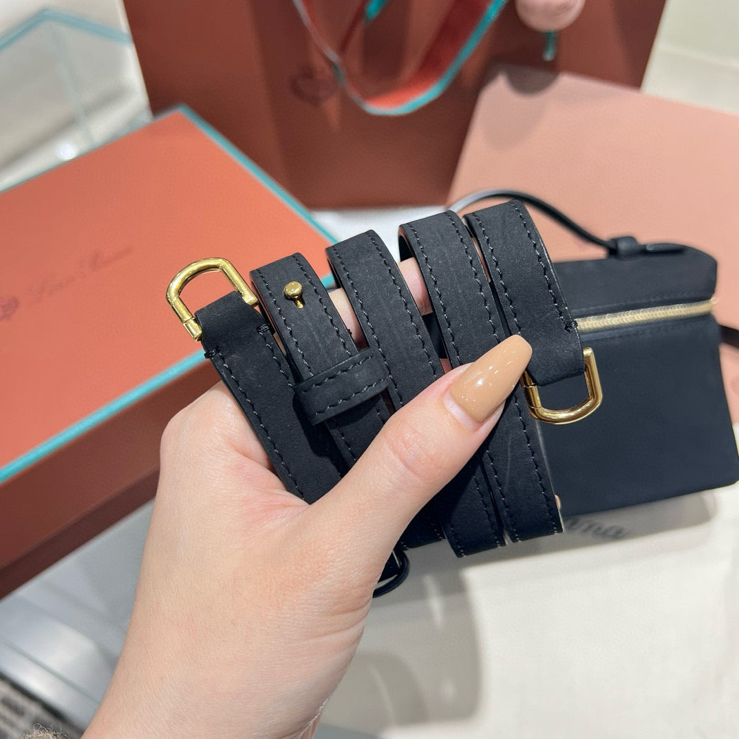 Loro Piana 19 Case Bag