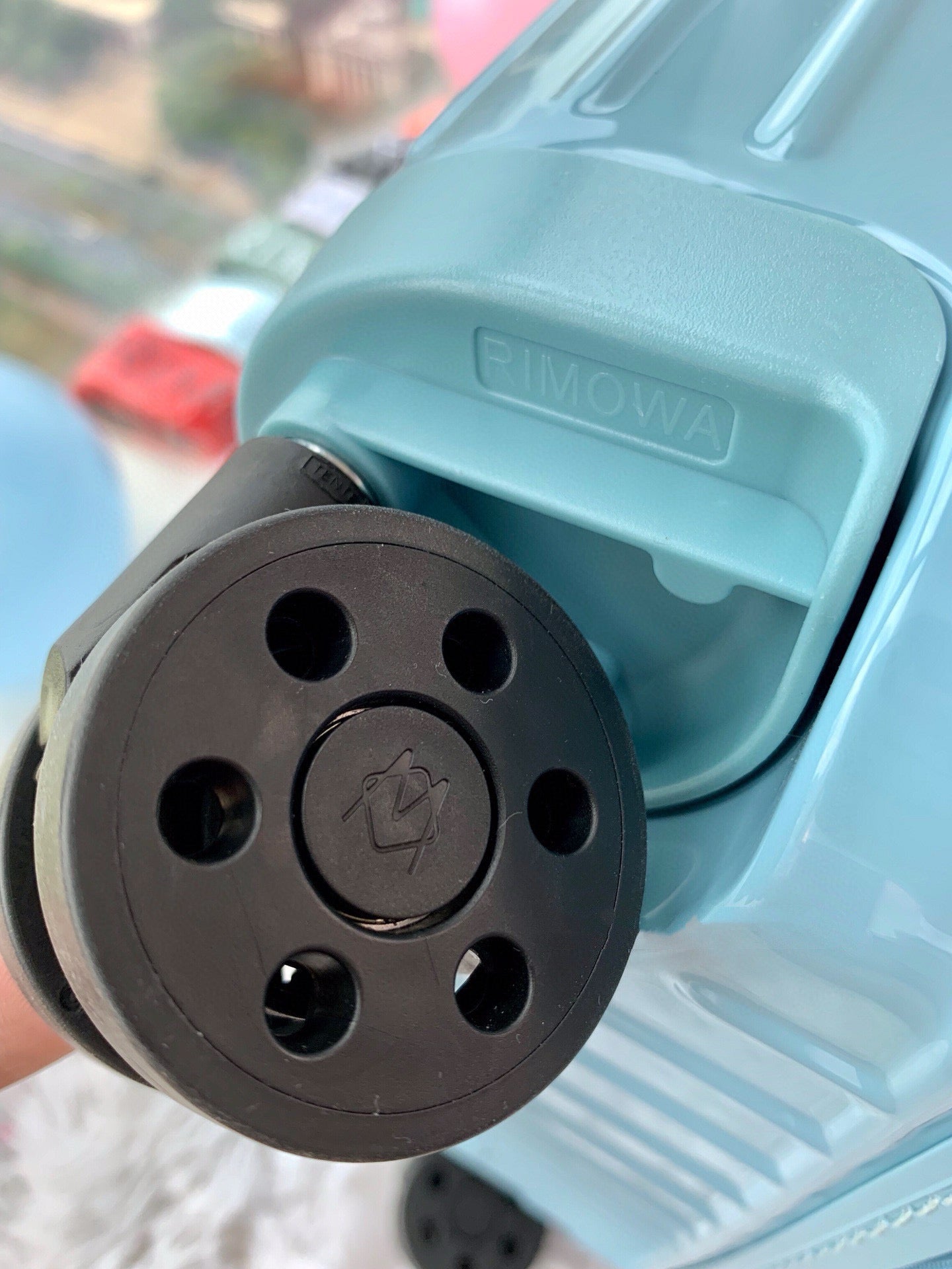 Rimowa Luggage Essential