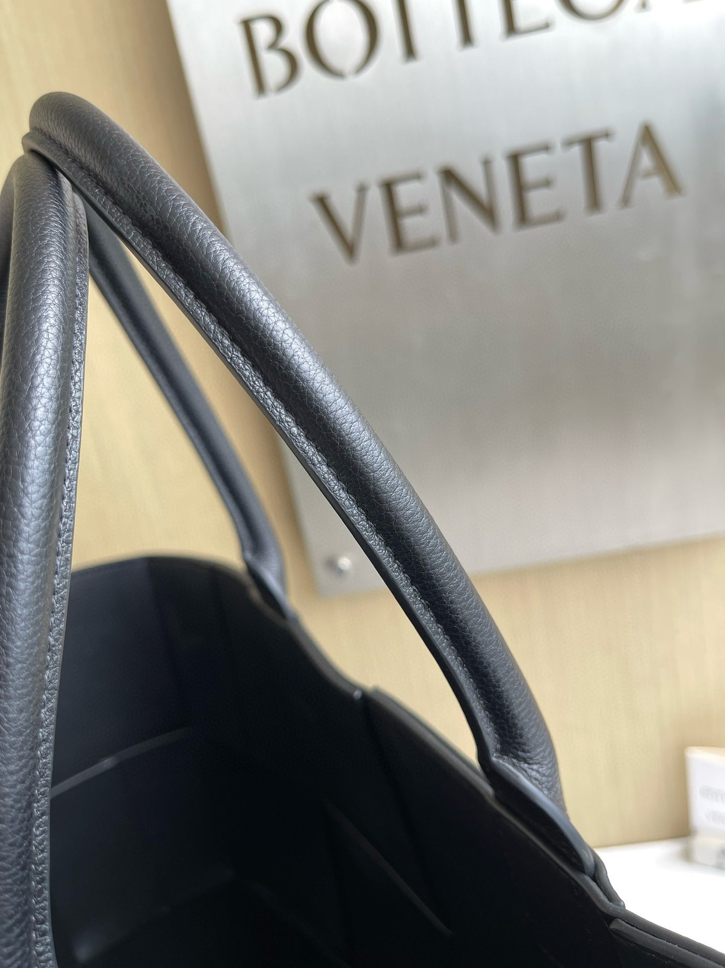 BV Arco Tote Bag